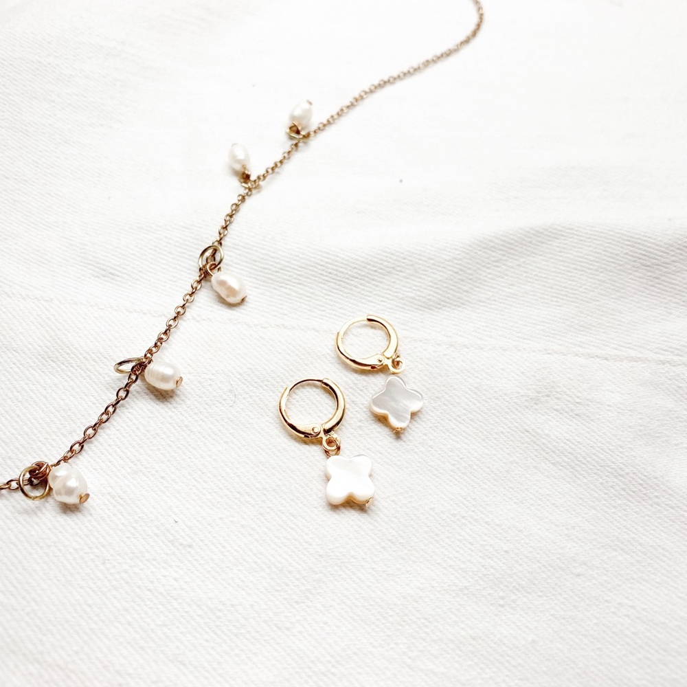 Clover earrings